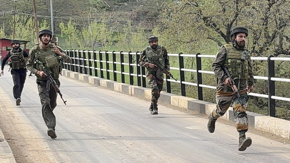 PTI04 22 2025 000274B 1